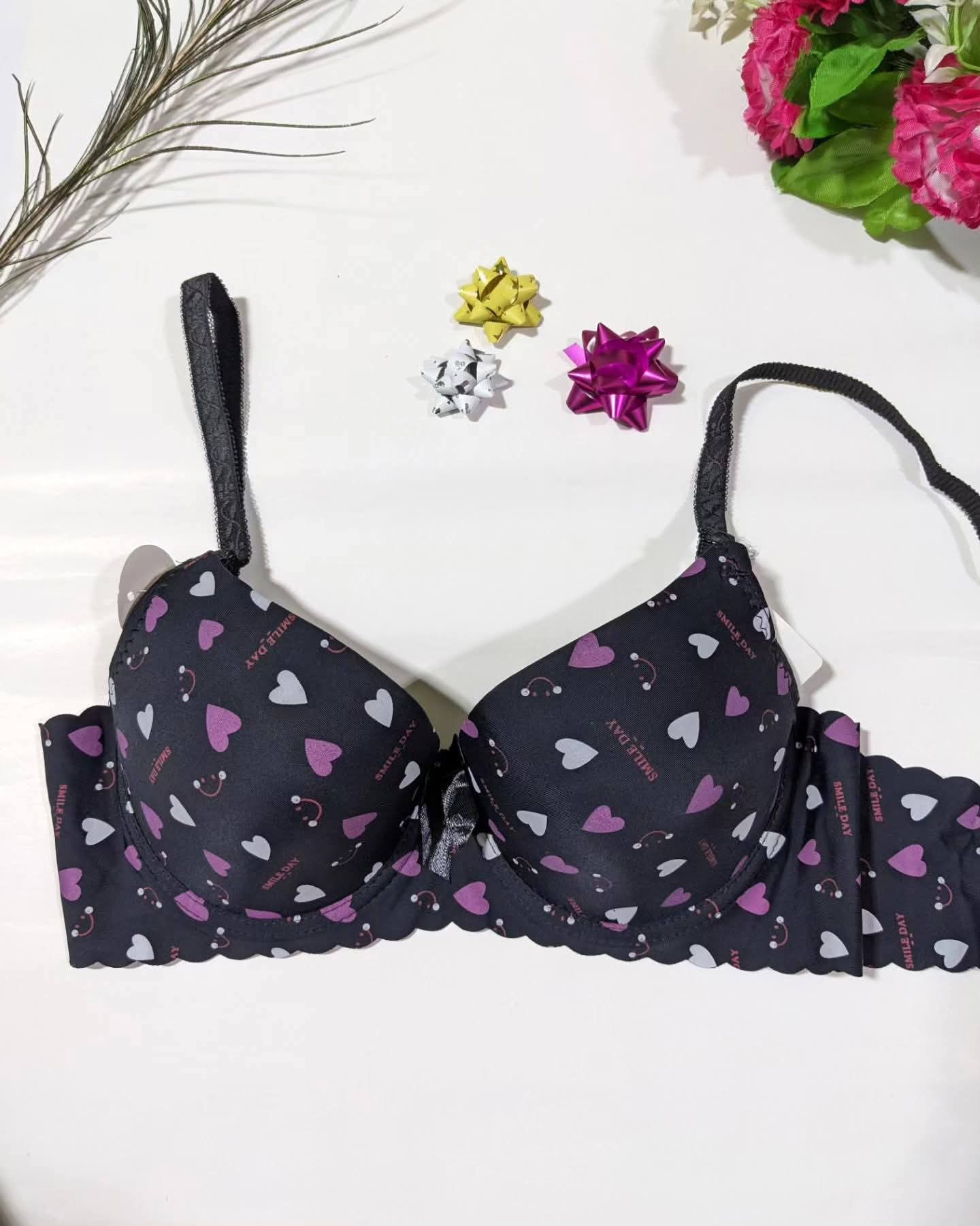 Seacrt  pushup heart print padded bra