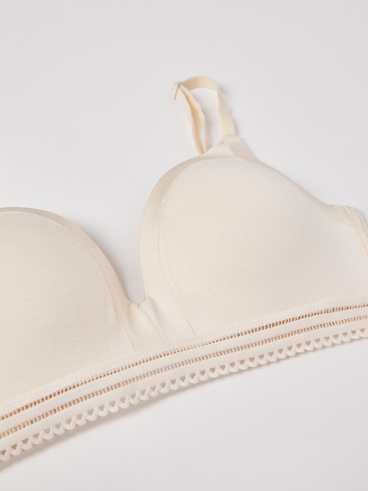 Seacrt smart pushup bra