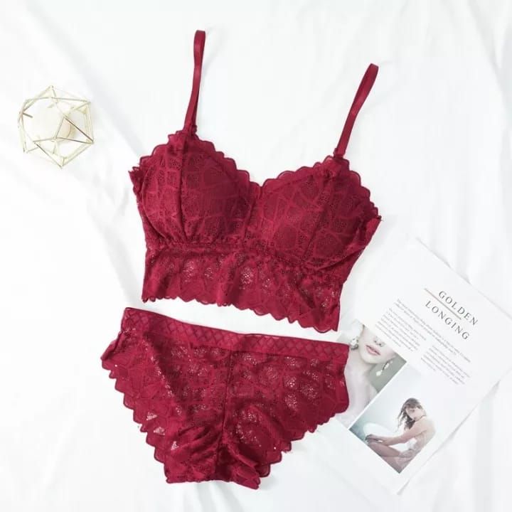 Women's underwear set  beauty lacy back bra sets bras and panties hollow embroidery