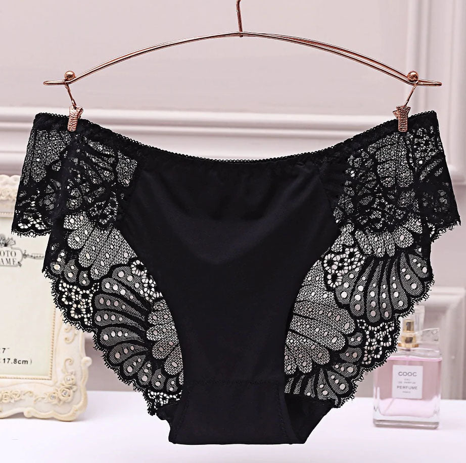 Floral Lace Cotton Panties Pack of 3